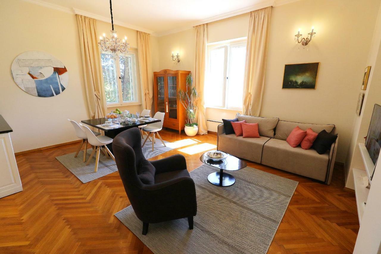 Apartment Miramare On The Beach Spalato Esterno foto